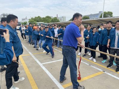 热烈 活力！——带你看一场精彩的拔河battle