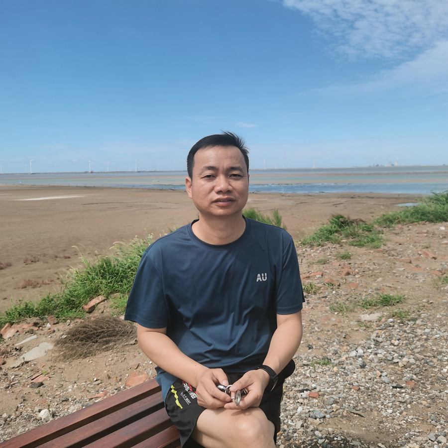 2022年度尊龙凯时医药金穗奋斗者——钟志军