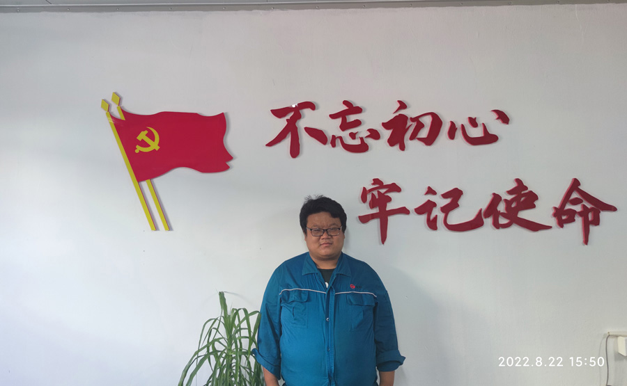 2022年度尊龙凯时医药优秀科技奋斗者——张  强